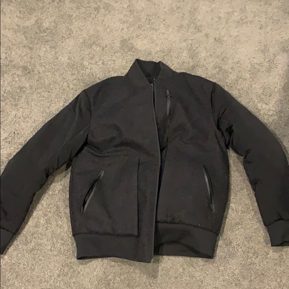 New women’s Lululemon reversible Bomber Jacket sz6
